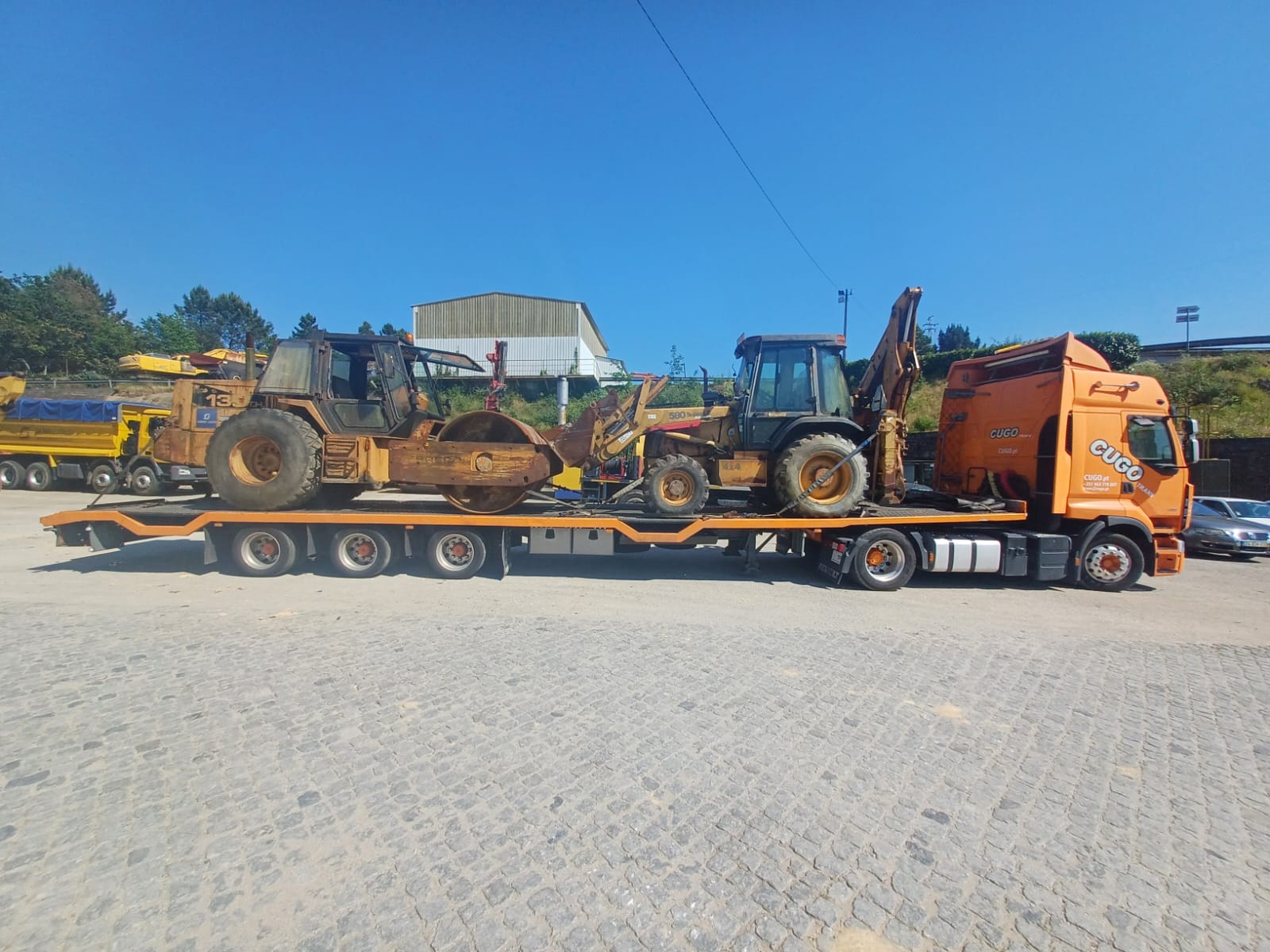 Transporte CUGO de maquinaria agrícola